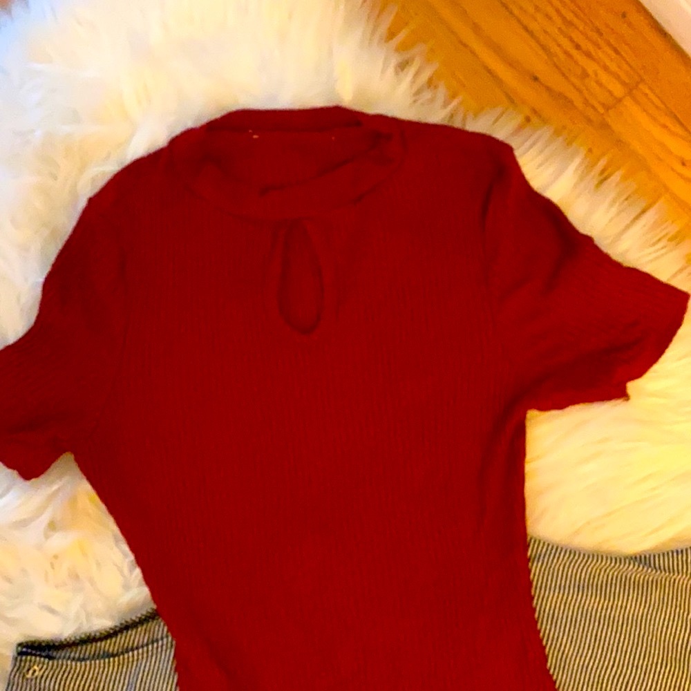 🔴 3/$10 Forever 21 Red keyhole bodysuit_3